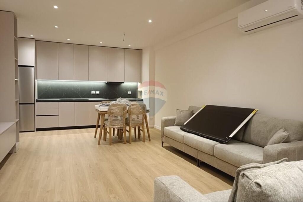 Apartament - Për Qira - Zogu I Zi, Tiranë