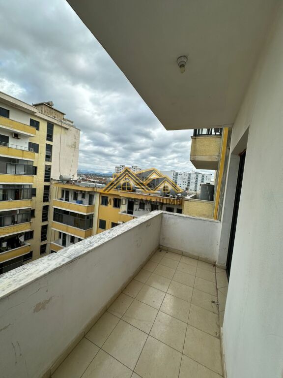 APARTAMENT 1+1 NE PLAZH, DURRES PER QIRA !