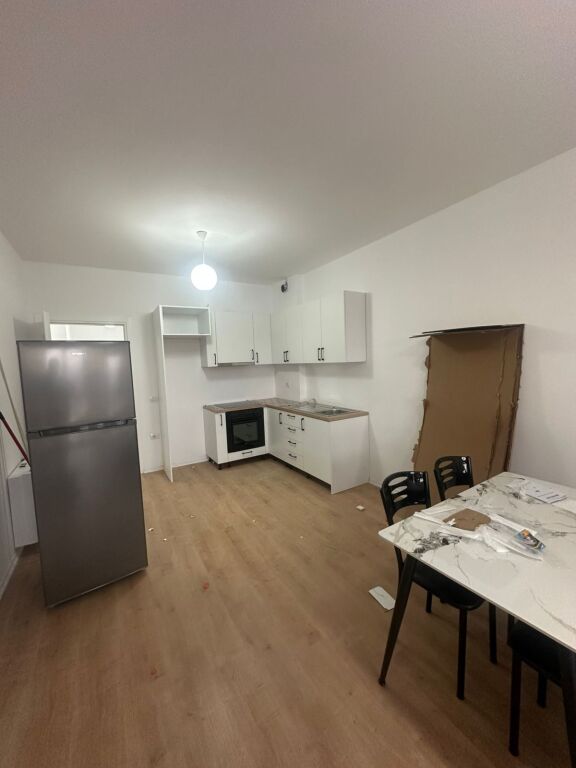 Apartament me qera 1+1+ballkon