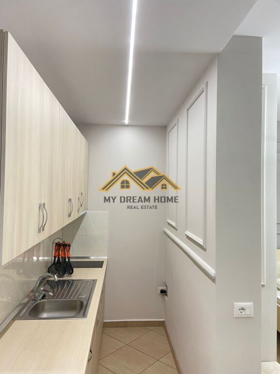 SHITET GARSONIERE NE PLAZH DURRES !