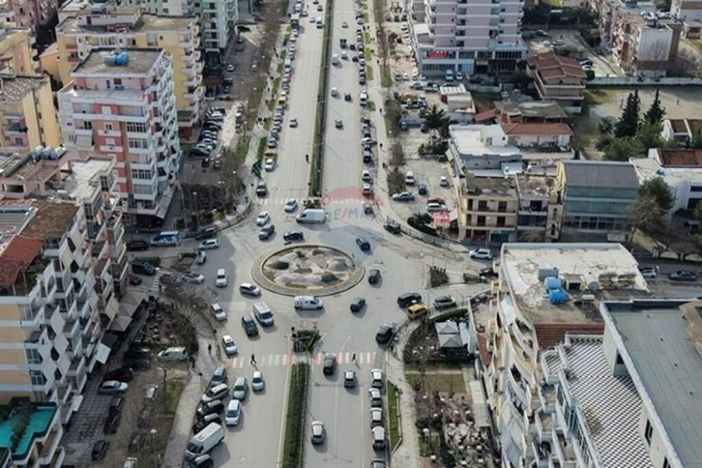 🔥 DYQAN PËR SHITJE – TRANSHBALLKANIKE, VLORË