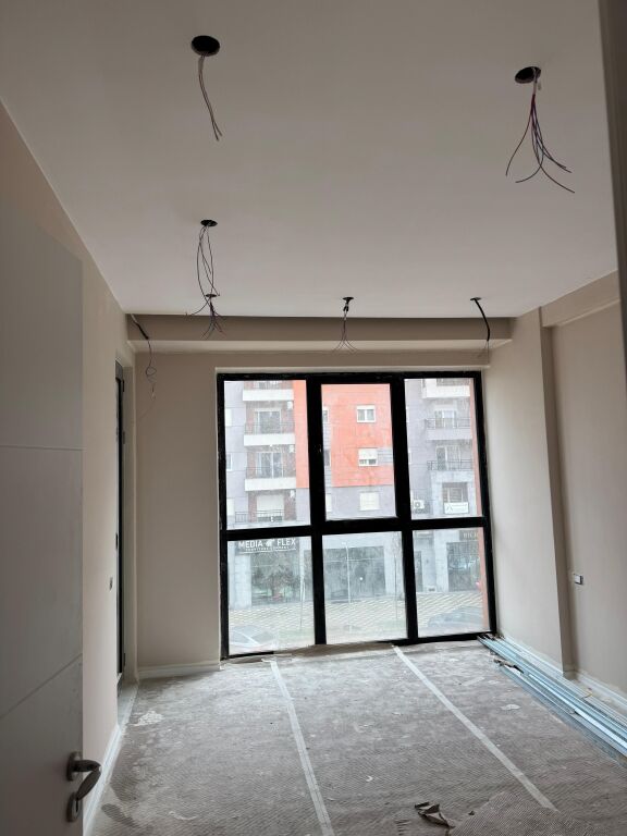 Affittasi 1+1+parcheggio libero ASTIR URBAN GATE 55.000 lek