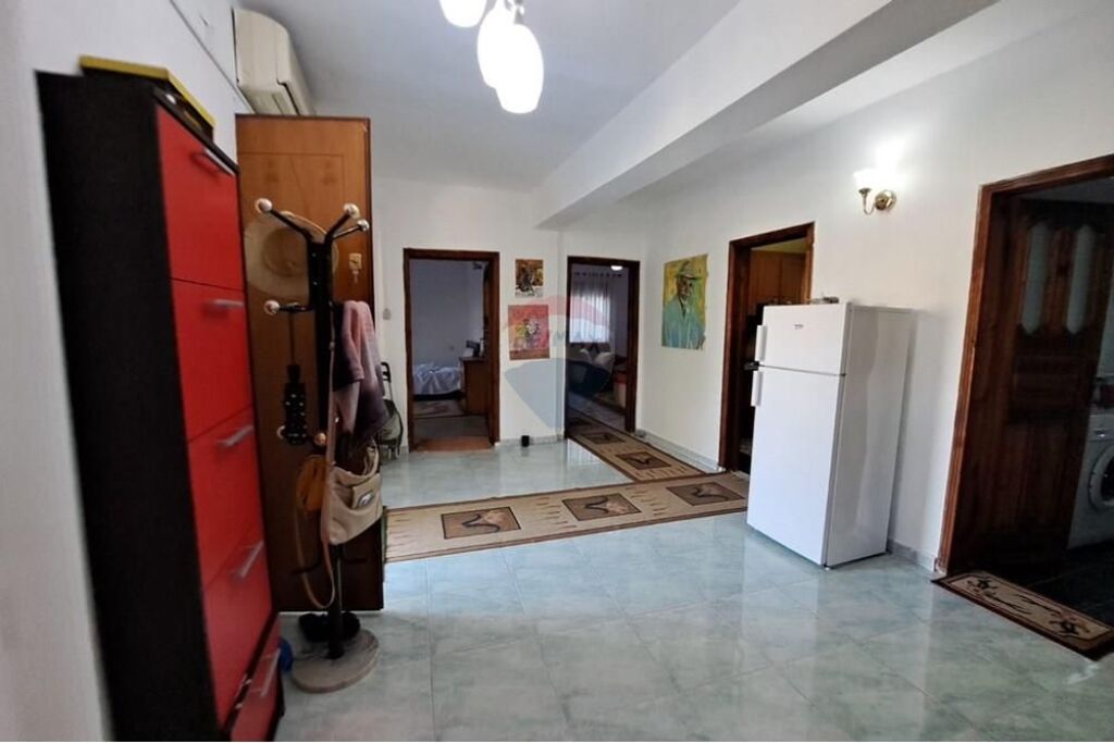 🏡 SHTËPI PRIVATE PËR SHITJE – KARBASH, VLORË