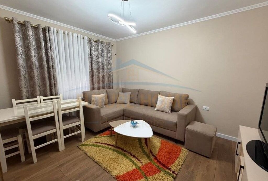Qera, Apartament 2+1, Oxhaku, Tirane