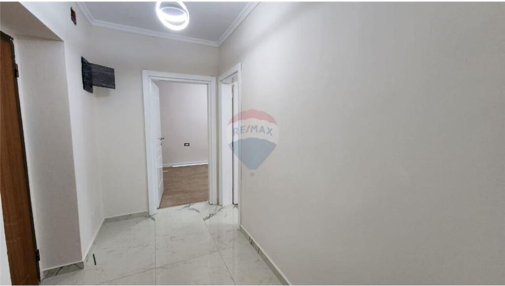 Apartament 2+1 per qira, Bulevardi Zogu 1