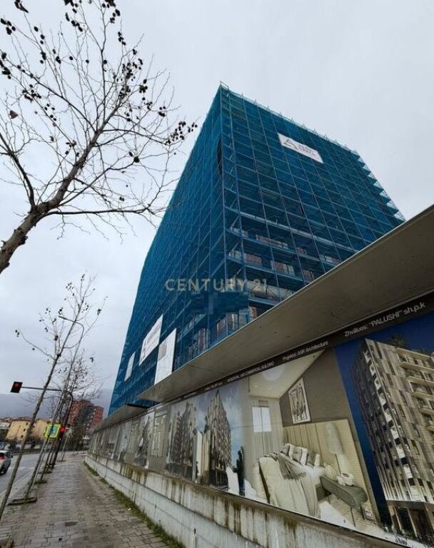 APARTMENT 2+1+2 FOR SALE AT " PALUSHI SHPK " NEAR THE NEW MATERNITY !!