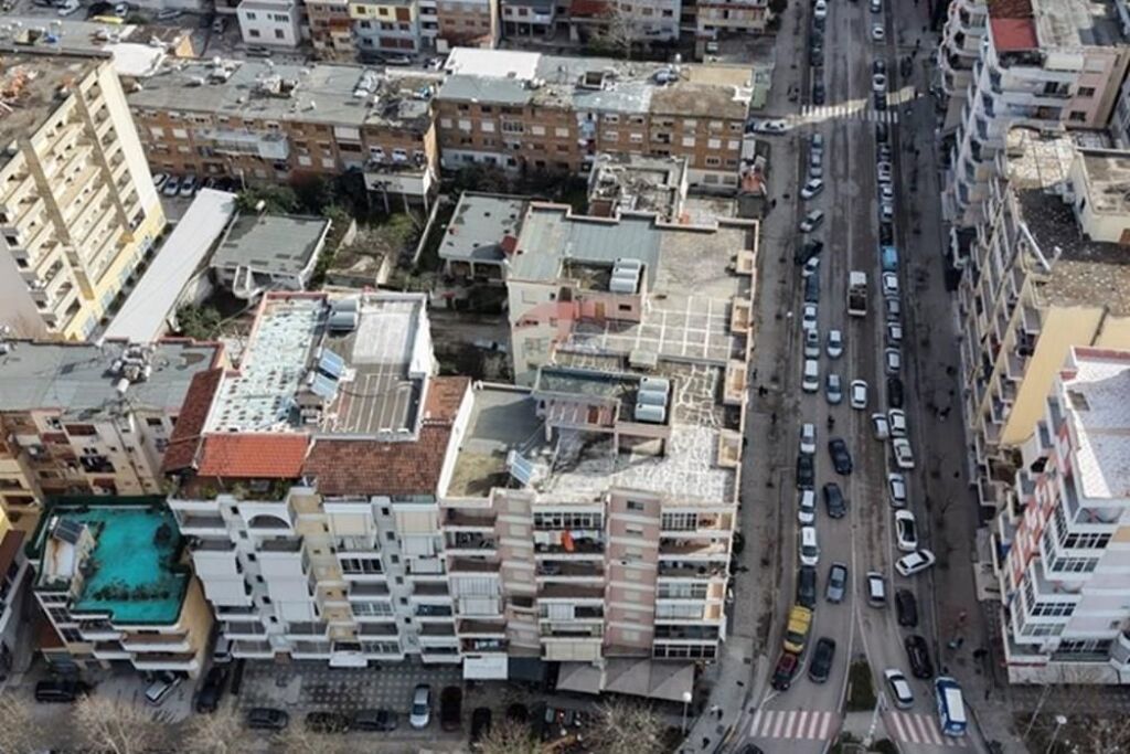 🔥 DYQAN PËR SHITJE – TRANSHBALLKANIKE, VLORË