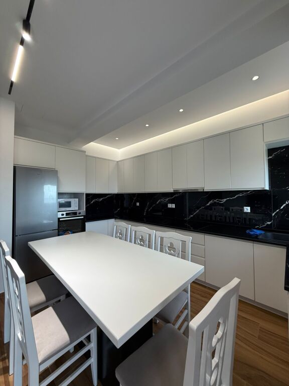 Apartament modern 3+1 me qera ne Babrru