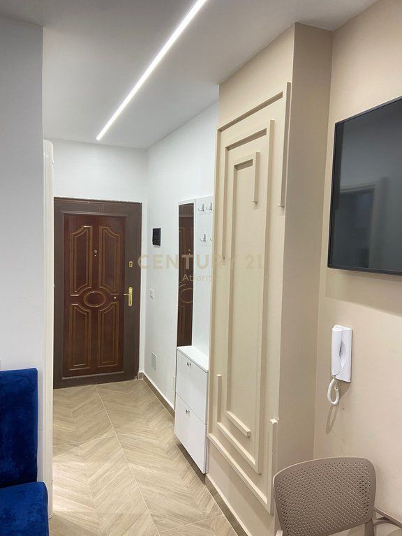 Studio Me Qira në Plazh, Durrës - 400€