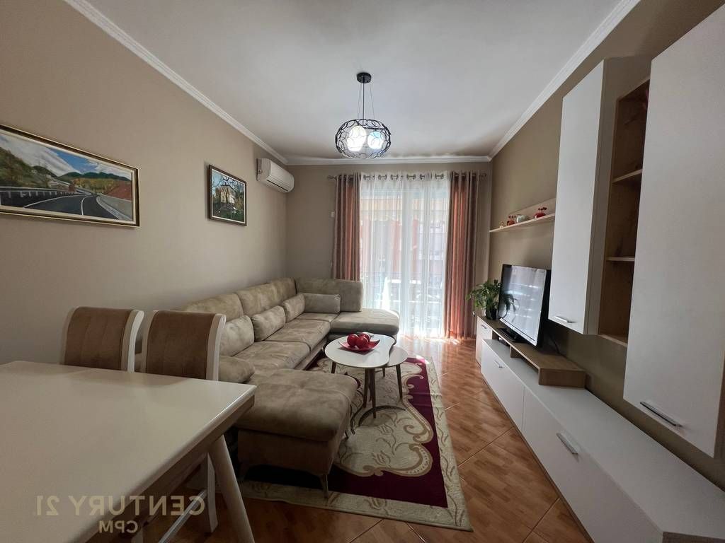 Apartmament 1+1 per Qira tek Rruga e Kavajes