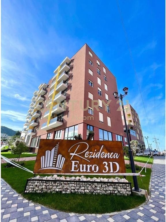 AMBIENT KOMERCIAL PER SHITJE NE SELITE