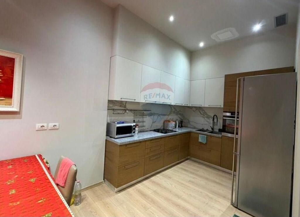 SHESIM APARTAMENT 3+1+2 LIQENI I THATE! ID: 530491011-195