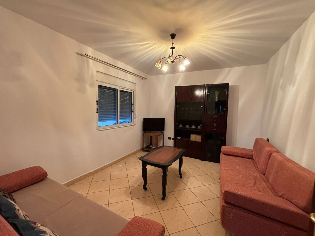 Apartament 2+1 me Qera Afatgjatë – Pranë ALSA, Vlorë