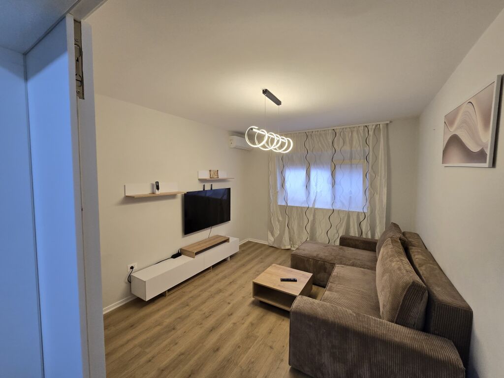 Appartamento in affitto presso la Posta Centrale di Tirana -