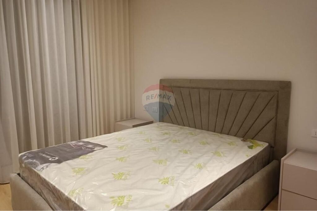 Apartament - Për Qira - Zogu I Zi, Tiranë