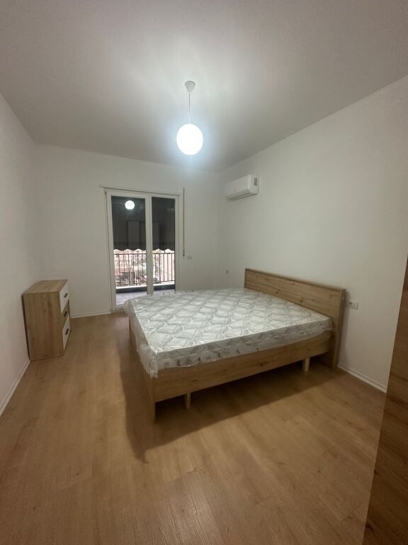 Apartament me qera 1+1+ballkon