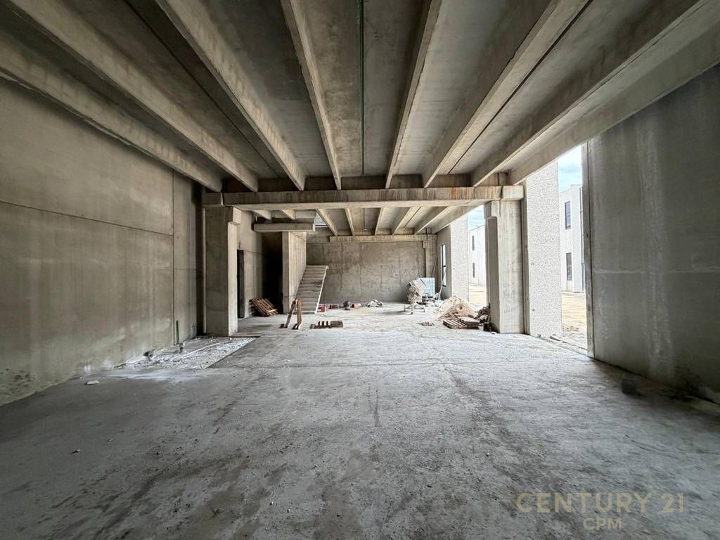 Capannone industriale in affitto nel Tirana Industrial Park 2,