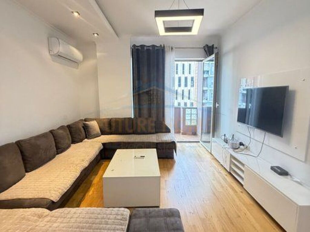 Rent, Apartment 2+1+2, New Ring Roundabout, Tirana.