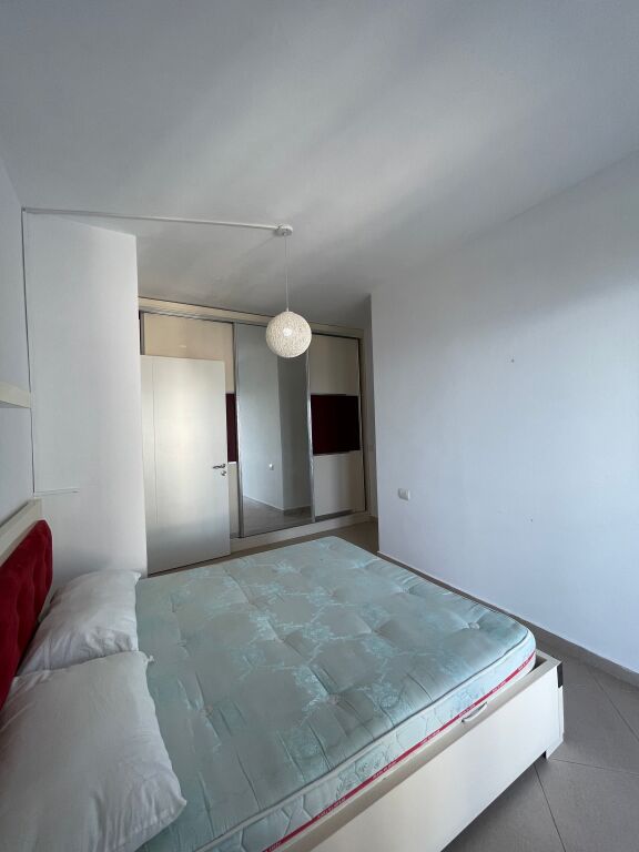 Appartamento 2+1+2 in vendita con vista mare +2 posti auto a Dhermi