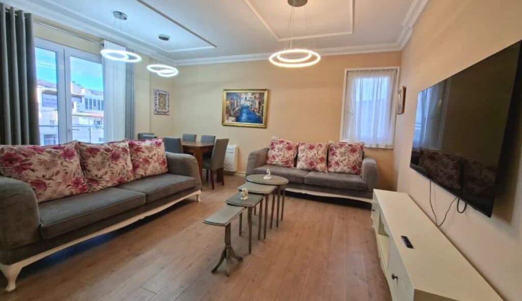 Jepet Me Qira : Apartament 3+1+2wc &amp; 1 BLLK (📍Liqeni I Thate/ Kompleksi Belleview  ) ✨️ E mobiluar / 100% e re  🔥🔥 1000€/Muaj