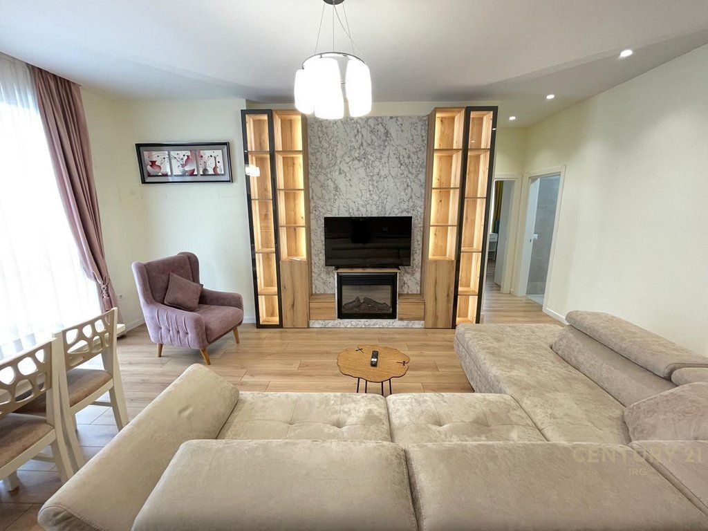 AFFITTASI APPARTAMENTO 2+1+2 VICINO ALLA MEDRESE 800 € /Mese