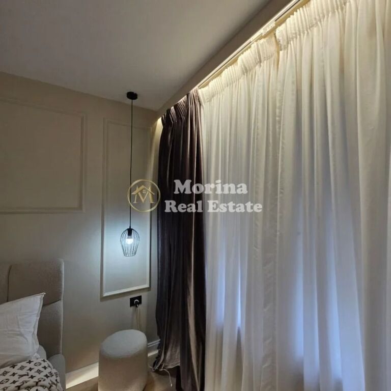 Shitje | Apartament 2 + 1 | Komuna e Parisit | 380000 €