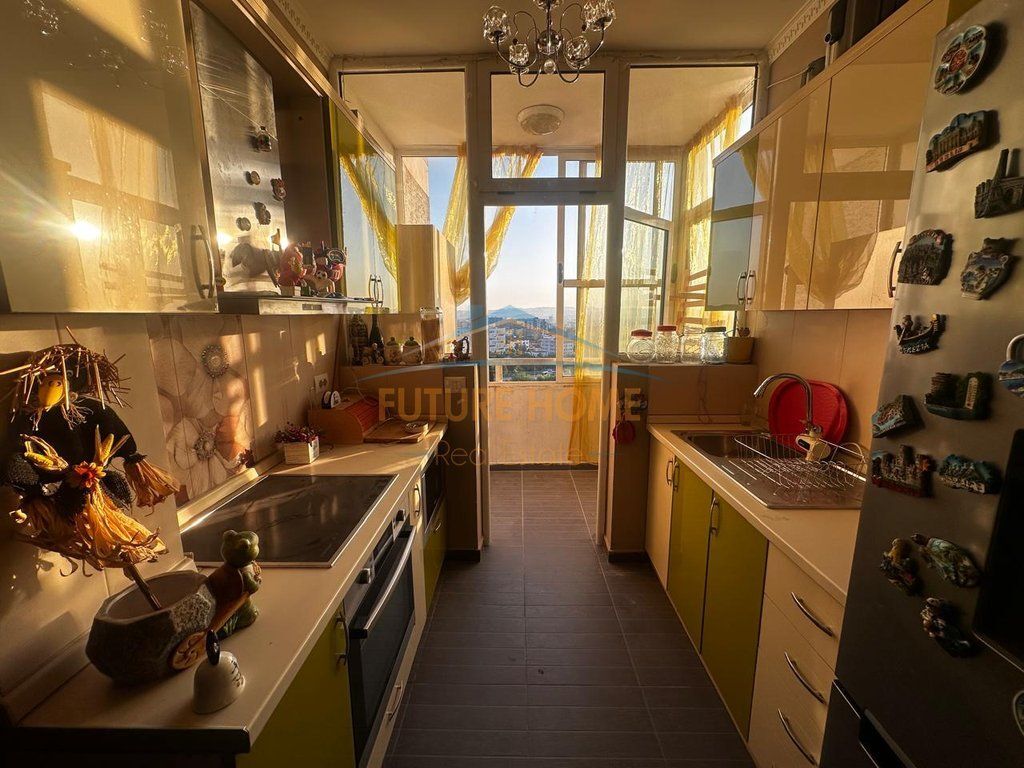 Rent, Apartment 2+1, Fresku, Tirana. 450 €, Prestige54646