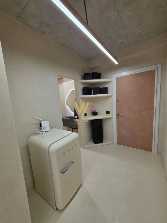 FOR SALE APARTMENT 1+1+BLK AT THE PARIS MUNICIPALITY 221,000 EURO