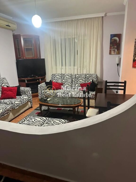 Qera | Apartament 2 + 1 | Laprake| 500 €/muaj