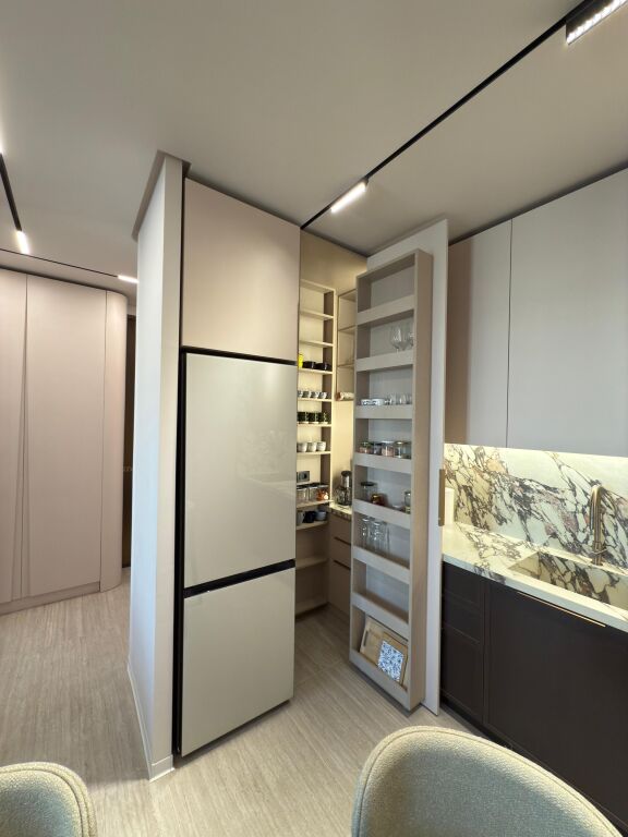 JEPET ME QIRA, APARTAMENT 1+1, GOLDEN TOWER  1200€/muaj (neto)