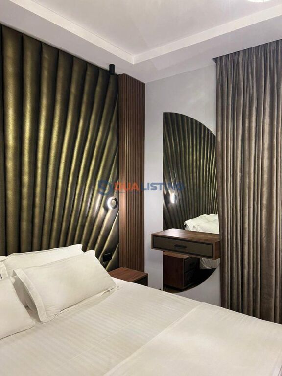 Jepet Apartament 2+1+2 me Qera, te Secret Garden