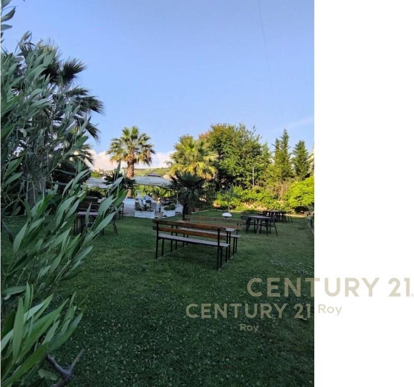 SHITET HOTEL ME 31 DHOMA NE GOLEM! 2,000,000 € Sip. Totale  1450m2