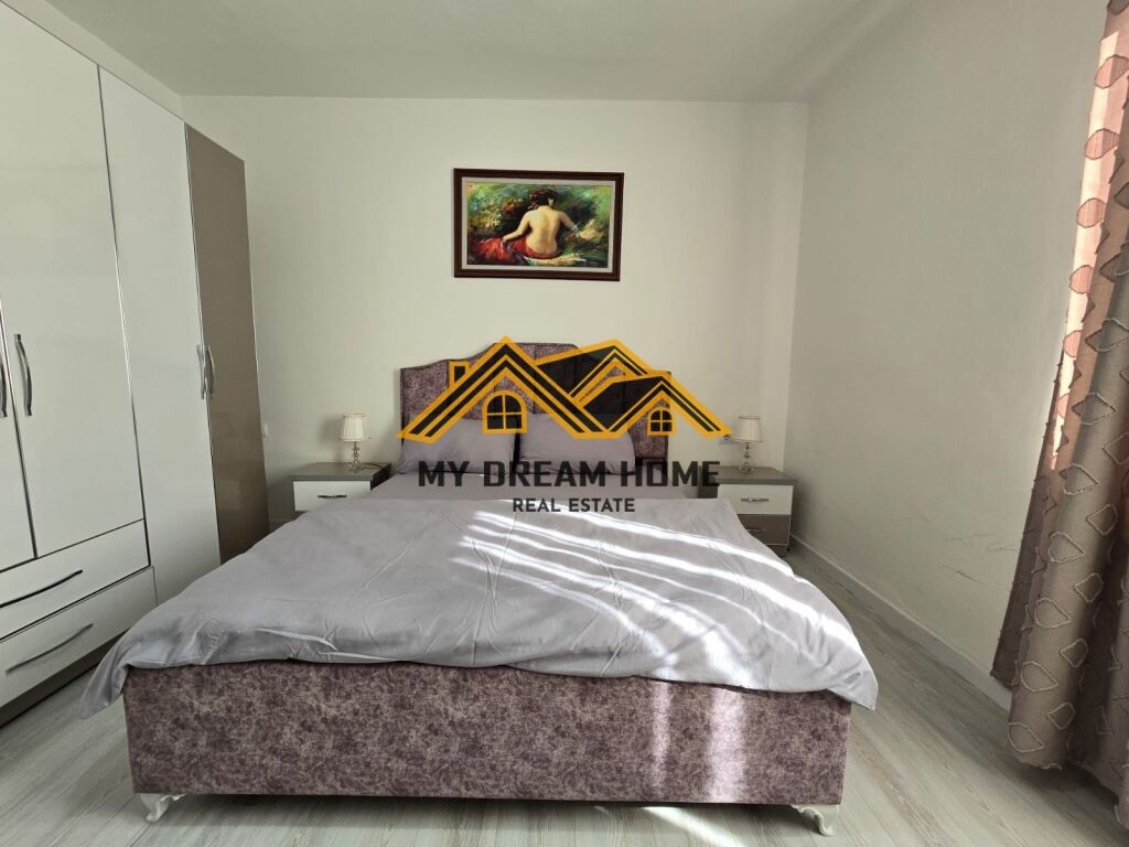 JEPET ME QERA APARTAMENT 2+1 , PRANE MARKATES DURRES !