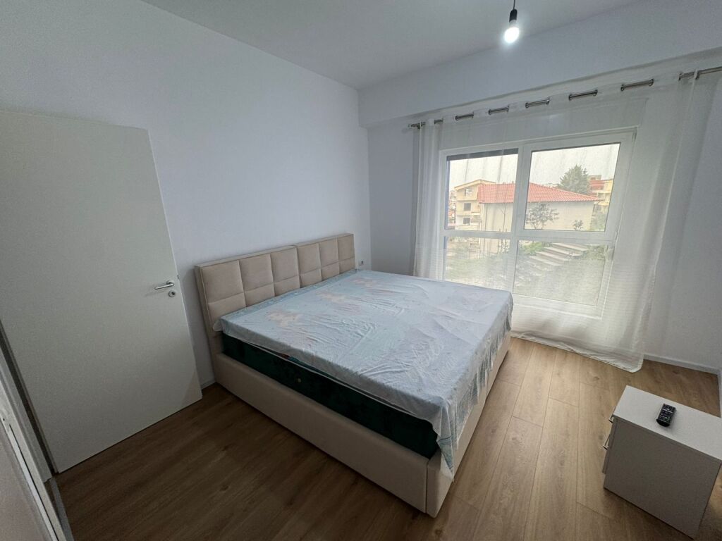 🏡 Appartamento 1+1 in affitto 📍 Indirizzo: Ali Demi, Complesso Kaimi💰 Prezzo: 40.000 lek / mese