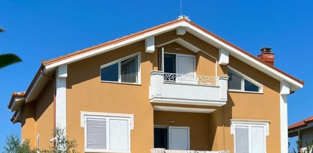 ✨ Okazion – Vilë moderne me 6 dhoma, 1 000 m² truall