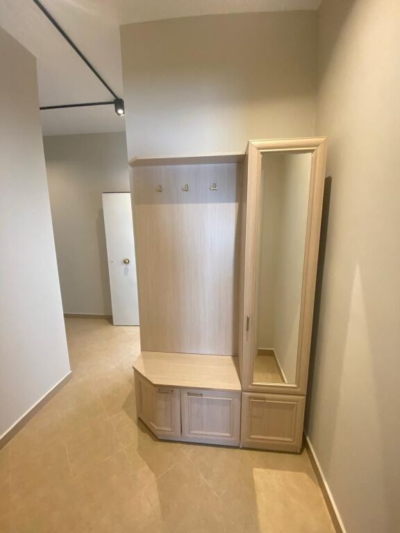 Jepet me qira apartament 1+1 Plazh Durres