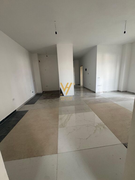 SHITET APARTAMENT 2+1+2+2BLK TE CASA ITALIA 14.900.000 LEKE