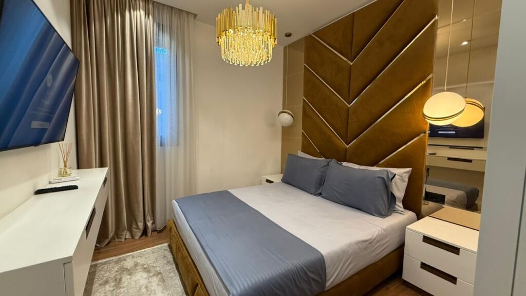 Super Apartament Luksoz 3+1 me Qira – Zonë Rezidenciale pranë TEG