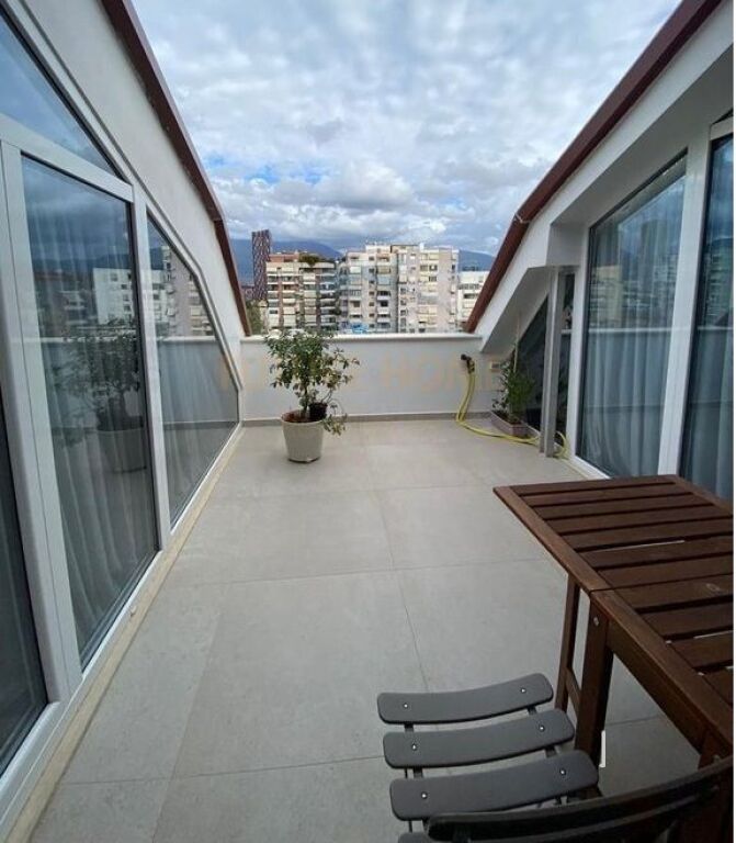 APPARTAMENTO 1+1+VERANDA IN VENDITA A BLLOK, ULTIMO PIANO