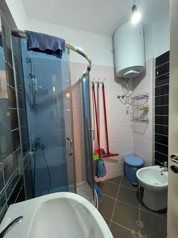 Appartamento 2+1+2 in vendita con vista mare +2 posti auto a Dhermi