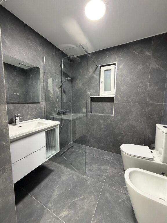 for rent 3+1+2, Selite