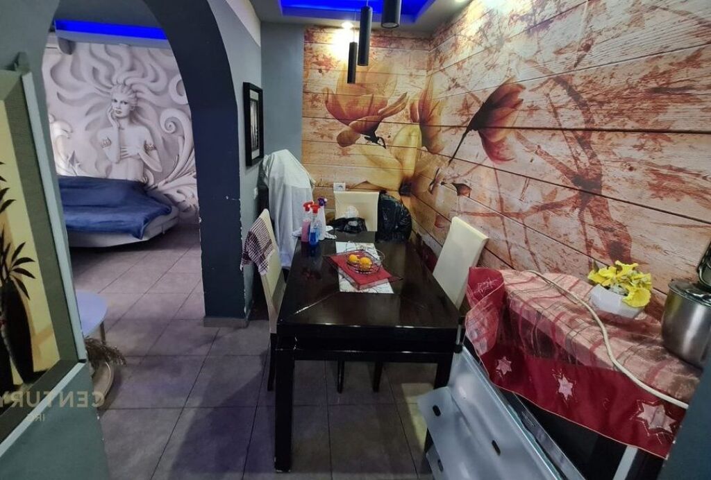 Shitet 2+1 tek 21 Dhjetori