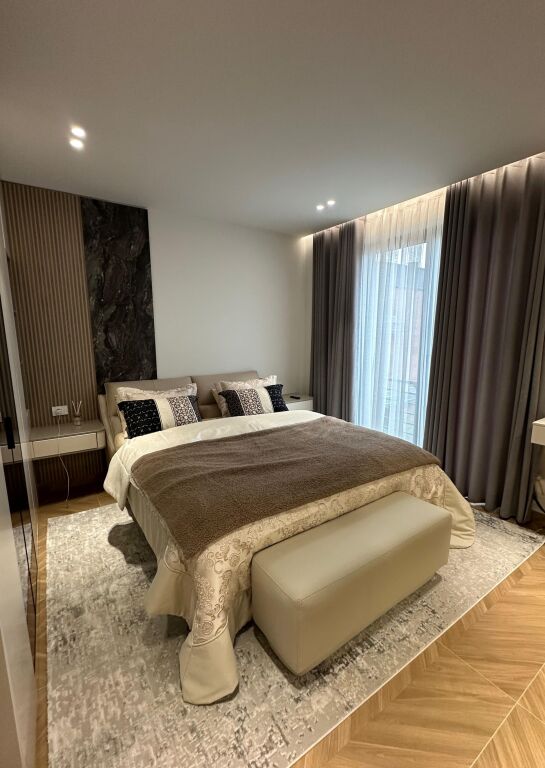 Vilë Rezidenciale – Vile Roses, Farkë