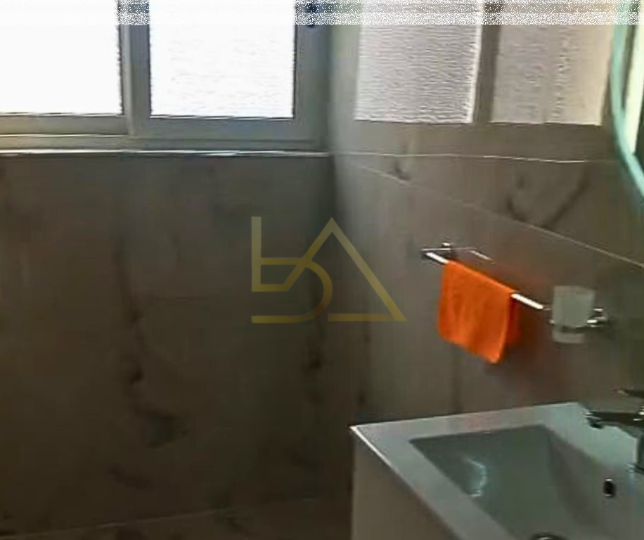 Shitet Apartament  – Durrës