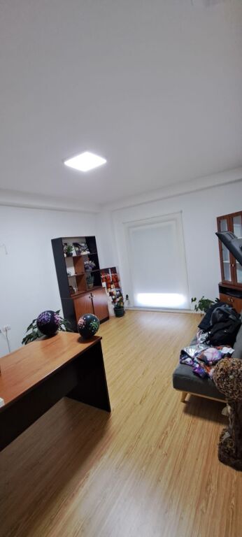 Jepet me qira 1+1 bosh per zyre Te Komplesi Panorama 550€