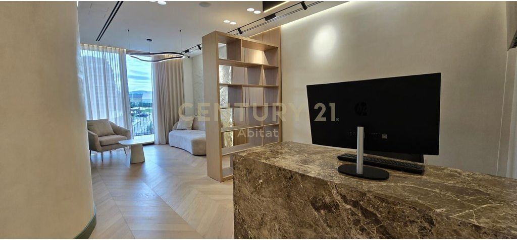 LOCALE PREMIUM IN AFFITTO PER UFFICIO O CLINICA IN VIA KOSOVARVE