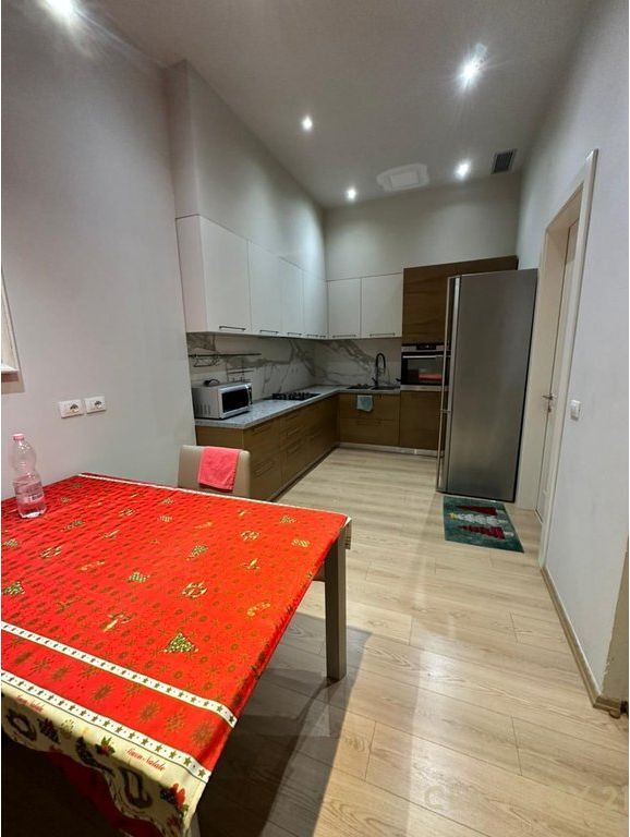 Apartament 3+1 Shitje në Liqeni i Thatë! 320,000 €
