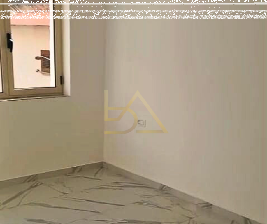 Shitet Apartament  – Durrës