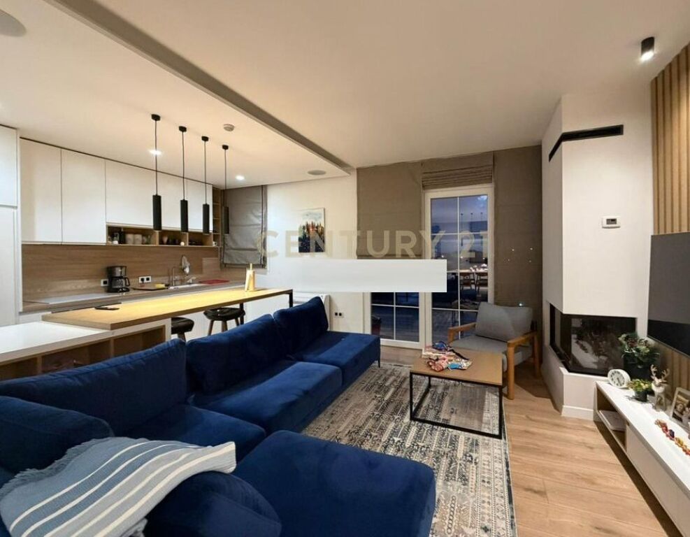 SHKOZE, VENDIAMO PENTHOUSE 3+1+2 CON VERANDA