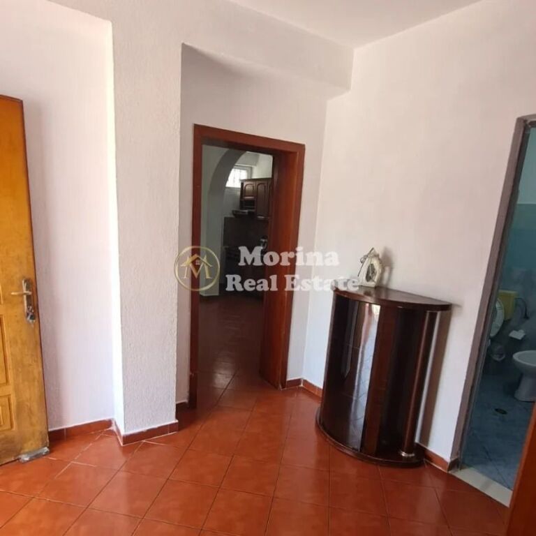 Rent | Private house 2 + 1 | Jordan Misja Street | 350 €/month